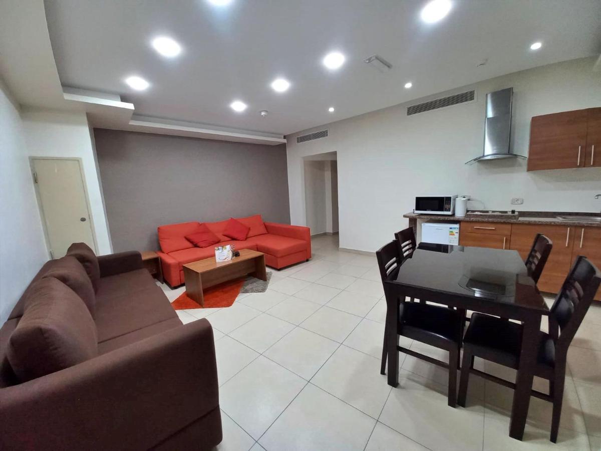 Lujain Hotel فندق النور واللجين Amman Exterior photo