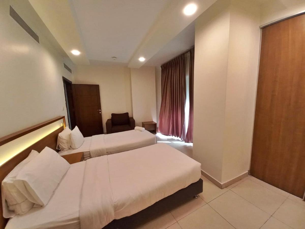 Lujain Hotel فندق النور واللجين Amman Exterior photo